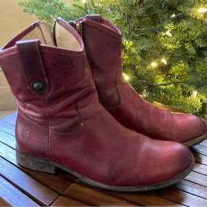 Fyre RARE find ankle boot size 8.5